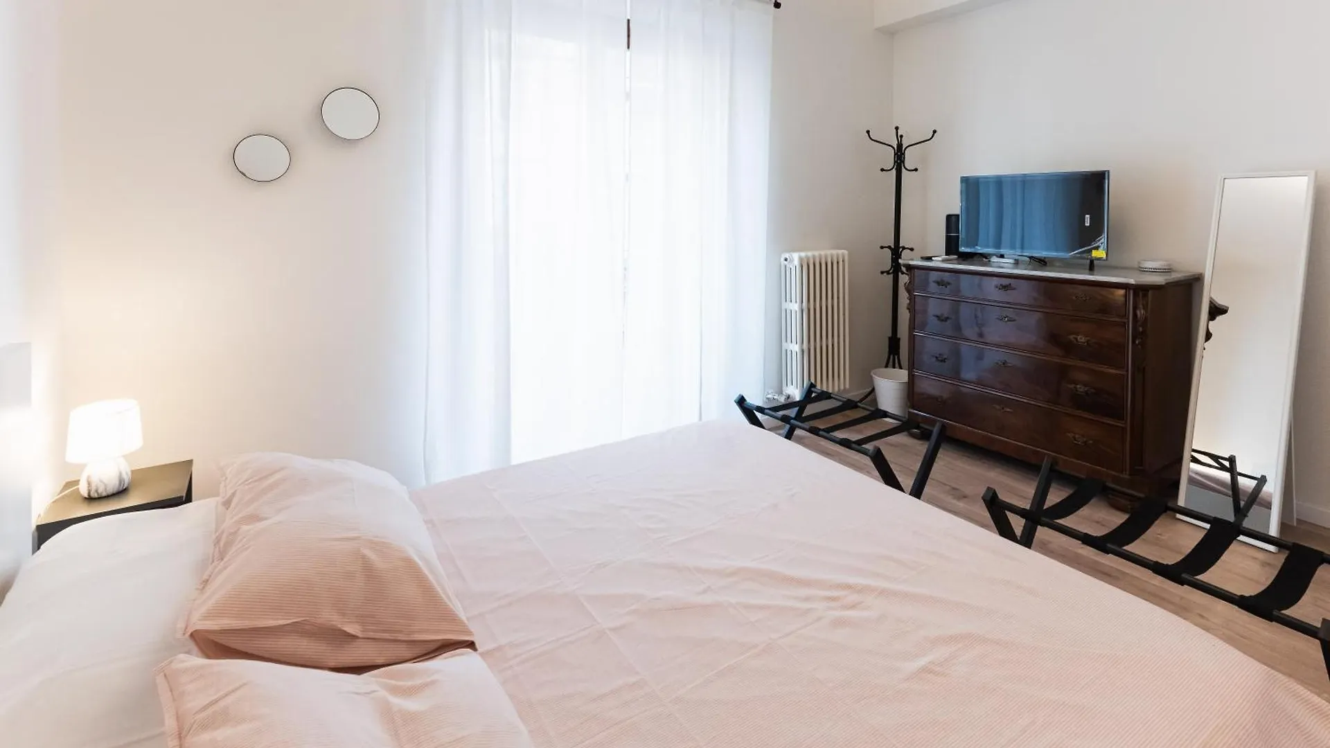 Light Blue Nolo Milan, 15 Minutes From Duomo By Metro Apartment Italy